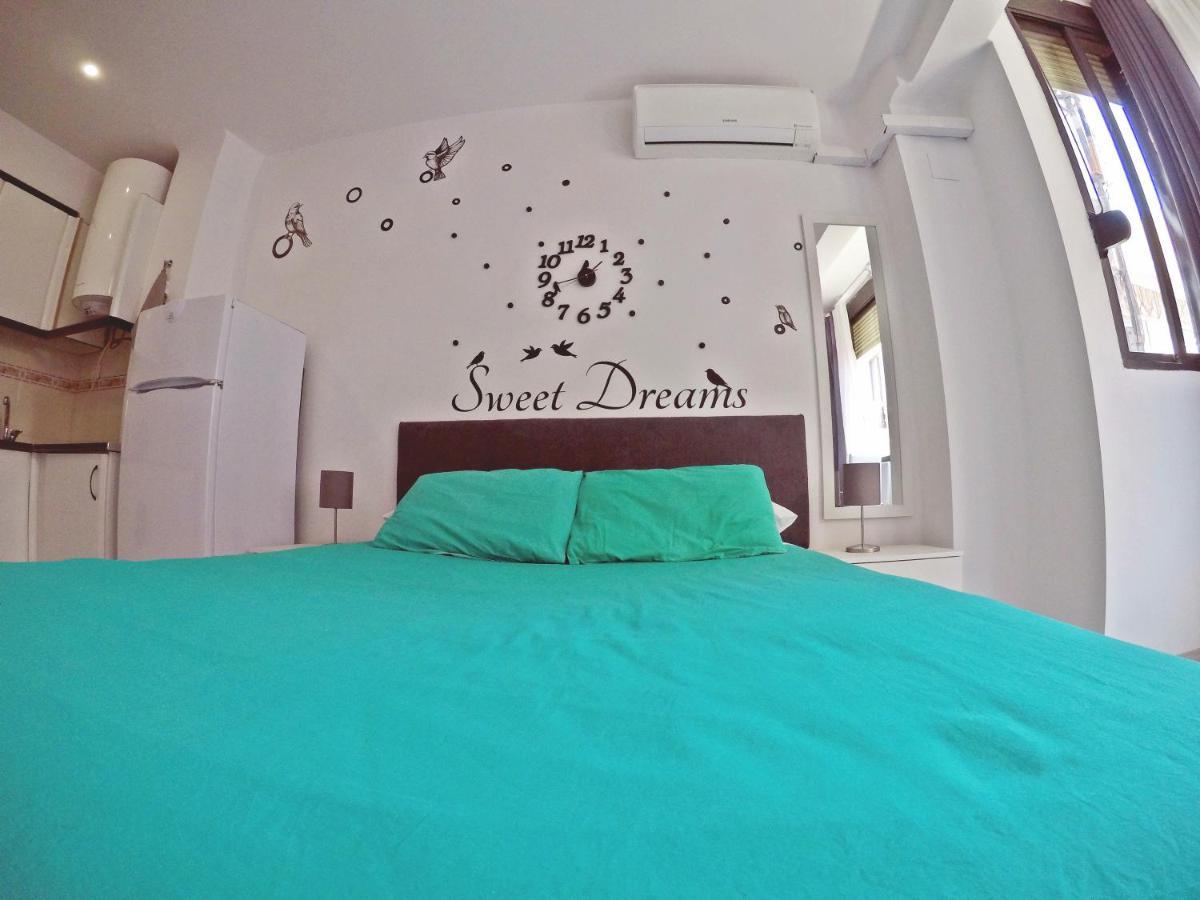 Mesonhomes Suites Center - Stay & Work กรานาดา ภายนอก รูปภาพ