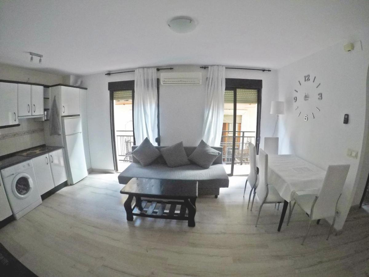 Mesonhomes Suites Center - Stay & Work กรานาดา ภายนอก รูปภาพ