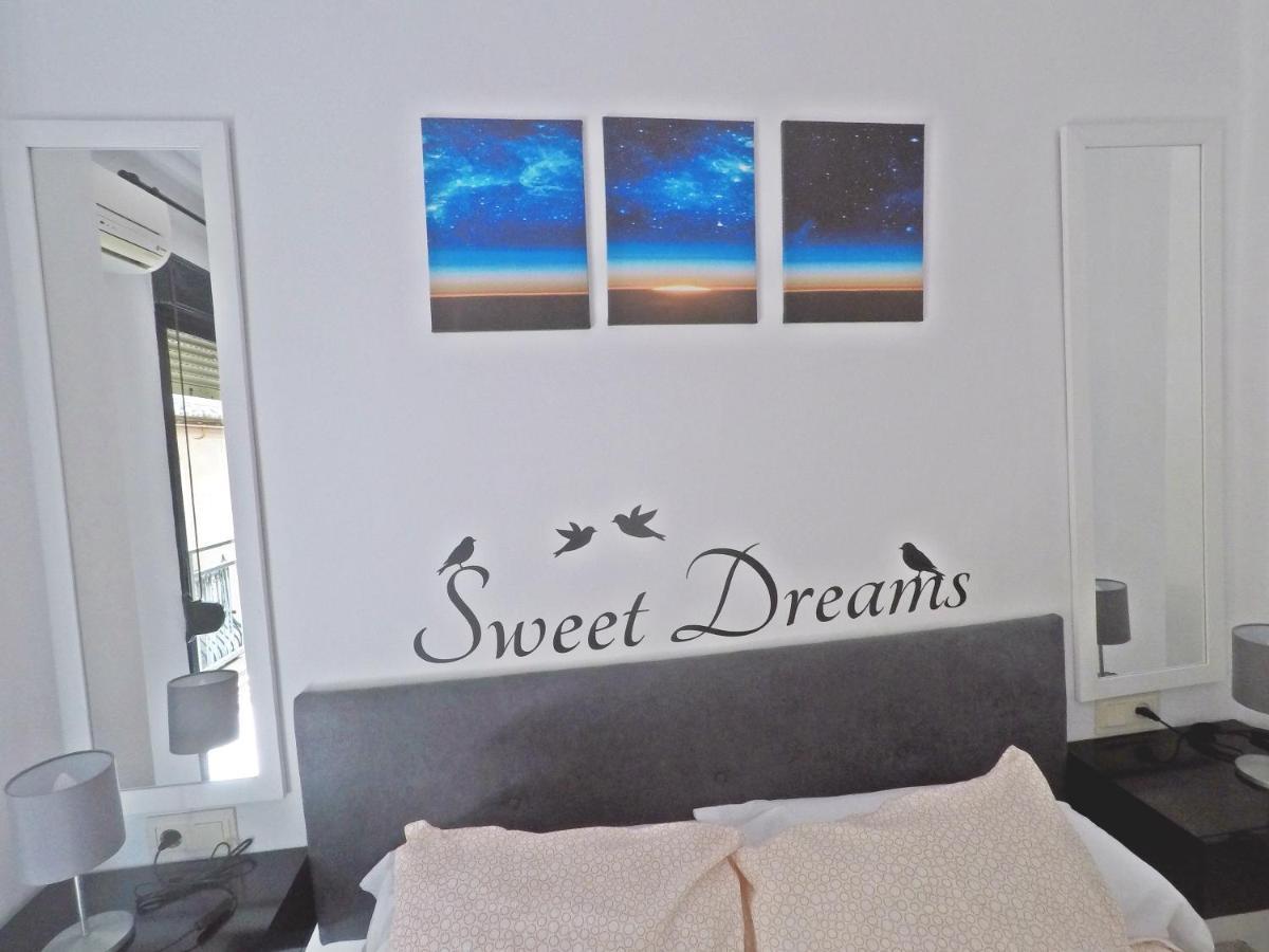 Mesonhomes Suites Center - Stay & Work กรานาดา ภายนอก รูปภาพ