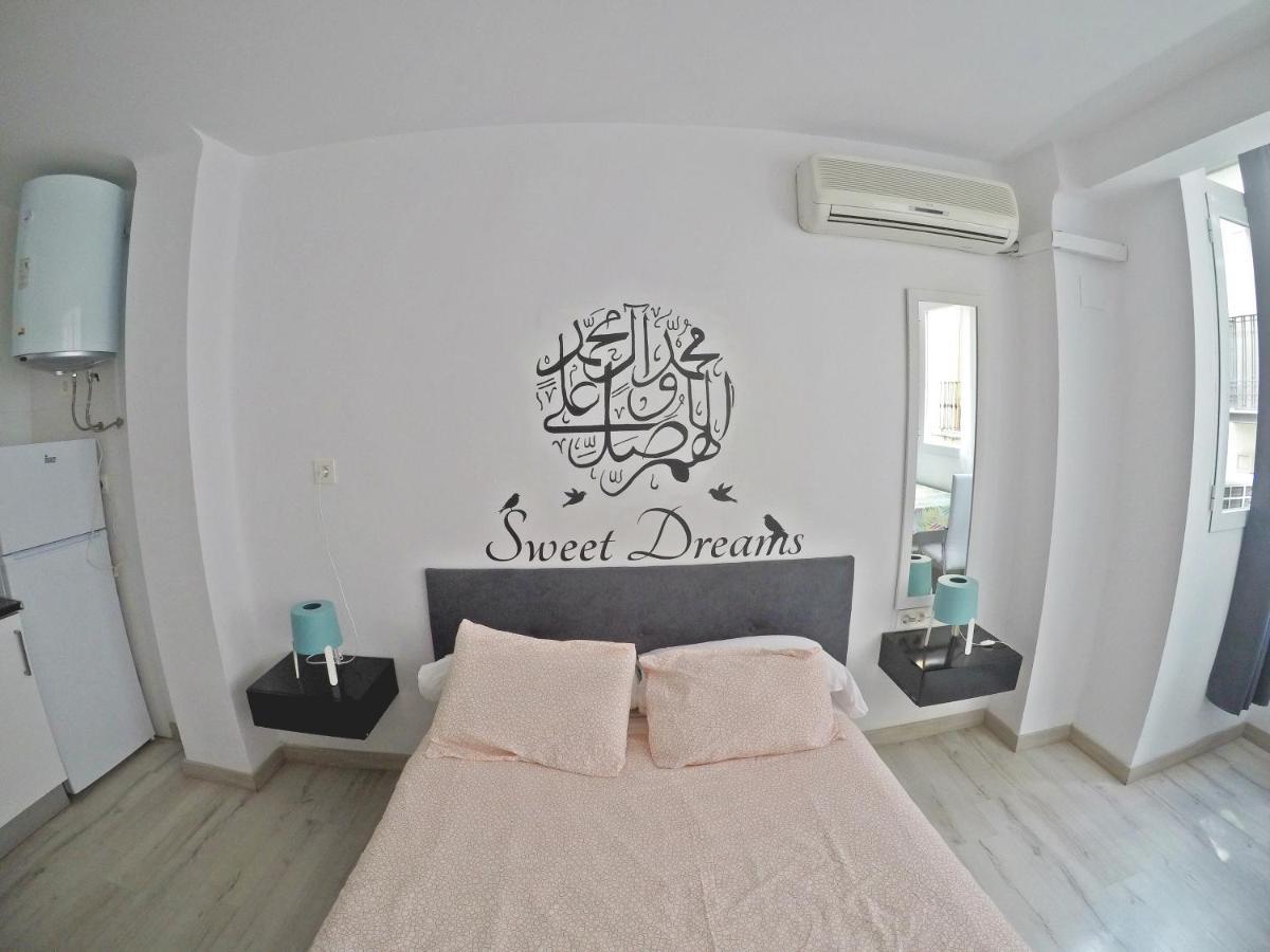 Mesonhomes Suites Center - Stay & Work กรานาดา ภายนอก รูปภาพ